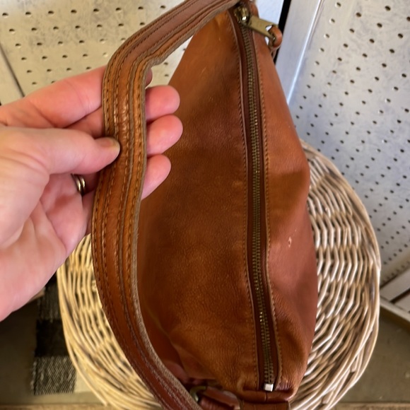 Banana Republic leather - Picture 7 of 13